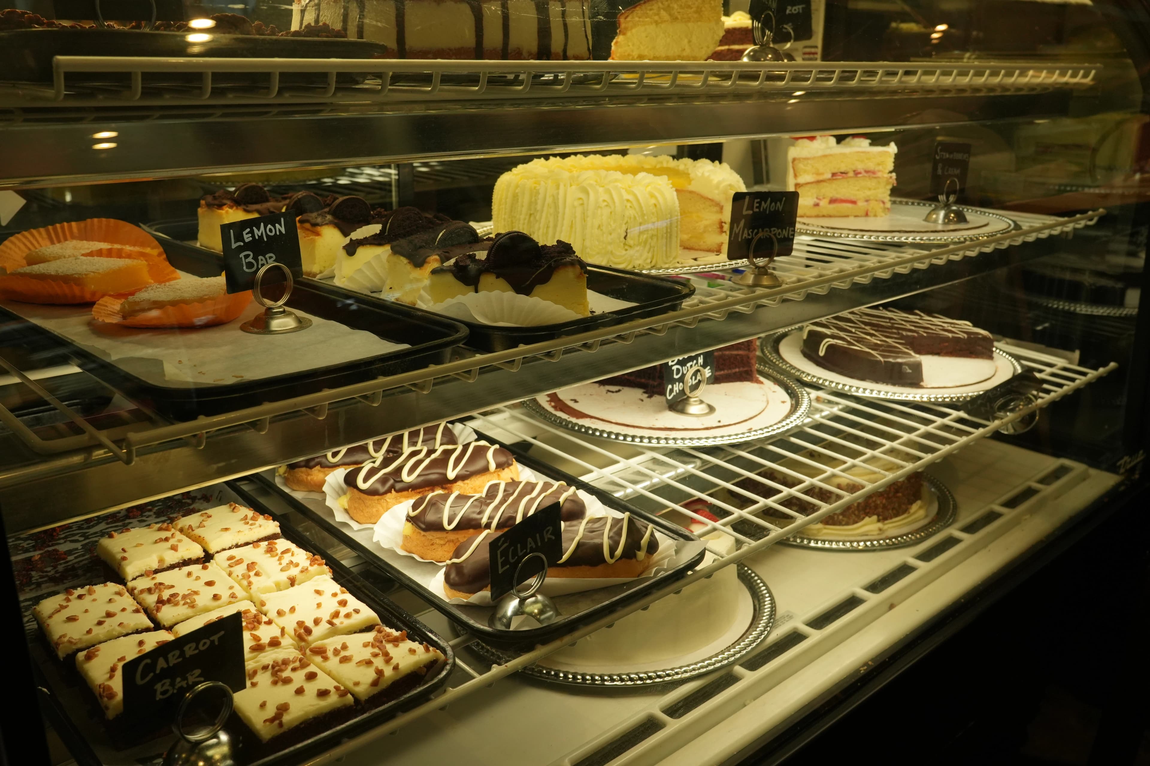 Kneading fresh dough